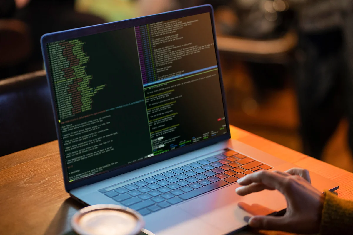 Ümraniye'de Kurumsal Web Sitesi ve E-Ticaret Sitesi Farkı